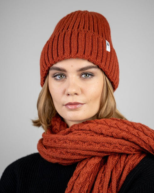 Treeanie Knitted Rust